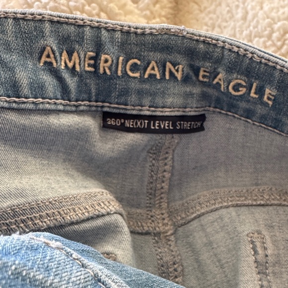 Plus size American Eagle 360 stretch jeans - Picture 2 of 3